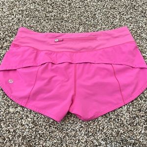 Lululemon Speed Up Short Pink Size 6 *STAIN*